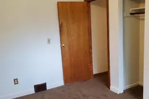 1577 Andrea St, Ypsilanti, MI 48198 - Photo 10