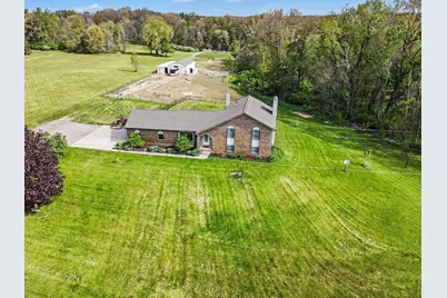 2536 W Coon Lake Road, Howell, MI 48843 - Photo 2