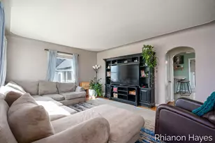 2251 Meurs Ct SW, Wyoming, MI 49519 - Photo 4