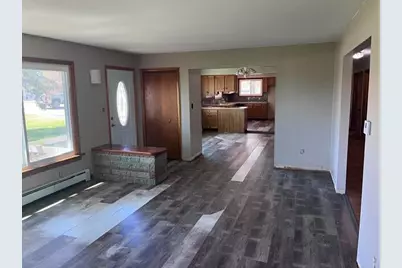 1056 E Parkdale Avenue, Manistee, MI 49660 - Photo 14