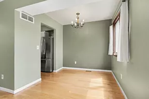 1935 Sheffield Dr, Ypsilanti, MI 48198 - Photo 10