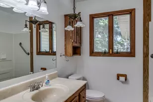 126 Ansted Dr, Battle Creek, MI 49015 - Photo 12