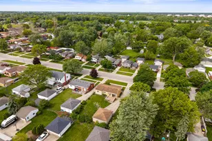 3233 Grange Rd, Trenton, MI 48183 - Photo 36