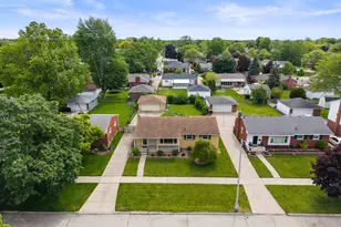 3233 Grange Rd, Trenton, MI 48183 - Photo 32