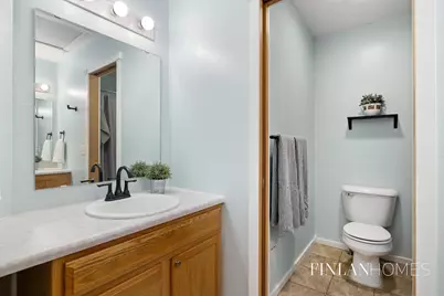 520 Lawrence Avenue, Wayland, MI 49348 - Photo 24