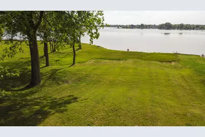 11765 W Indian Lake, Vicksburg, MI 49097 - Photo 2