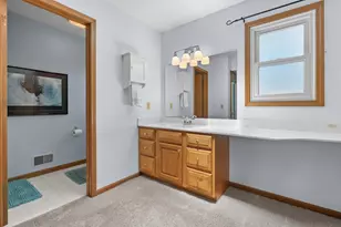 7116 Crown Pointe Cir, Portage, MI 49024 - Photo 22