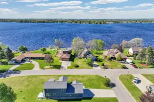 100 Vine St, Cadillac, MI 49601 - Photo 4