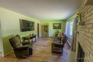 3436 Butler Dr, Norton Shores, MI 49441 - Photo 4