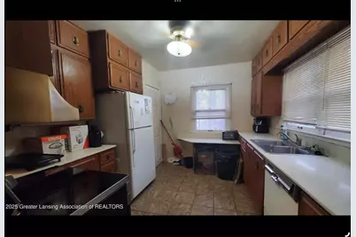 1954-1964 E Saginaw Street, East Lansing, MI 48823 - Photo 22