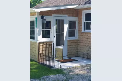 588 Pleasant Drive, Gregory, MI 48137 - Photo 4