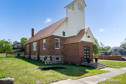 10 1st Street, Stanwood, MI 49346 - Photo 2