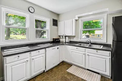 2005 Brandon Drive NW, Grand Rapids, MI 49504 - Photo 14