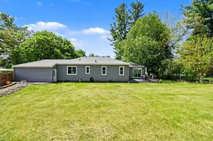 2005 Brandon Dr NW, Grand Rapids, MI 49504 - Photo 24
