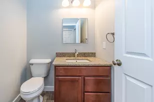 109 S Main St, Chelsea, MI 48118 - Photo 14