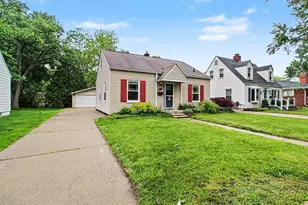 701 Auburn St, Plymouth, MI 48170 - Photo 2