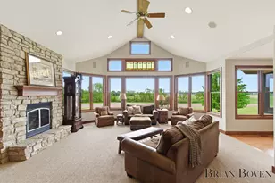 1740 7 Mile Rd NW, Comstock Park, MI 49321 - Photo 10