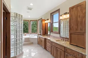 1740 7 Mile Rd NW, Comstock Park, MI 49321 - Photo 28