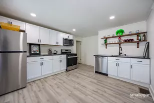 318 Diamond Ave SE, Grand Rapids, MI 49503 - Photo 30