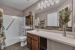 31185 Handsomer Dr, Flat Rock, MI 48134 - Photo 32