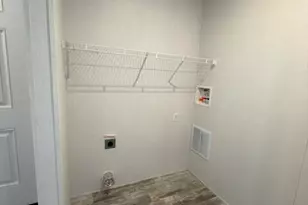 4747 W River Dr NE, Comstock Park, MI 49321 - Photo 10