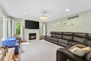 7824 Turnberry Dr, Whitmore Lake, MI 48189 - Photo 24