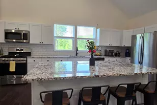 4086 W Commerce Rd, Milford, MI 48380 - Photo 12