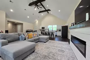 4086 W Commerce Rd, Milford, MI 48380 - Photo 12