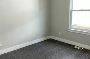 546 Falcon Dr Dr, Dundee, MI 48131 - Photo 8