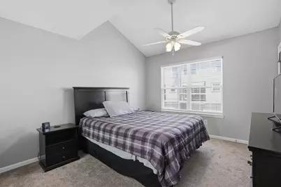 126 Allenhurst Avenue, Royal Oak, MI 48067 - Photo 16