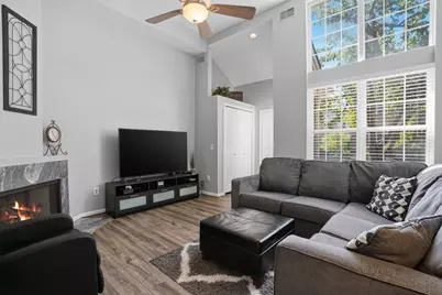 126 Allenhurst Avenue, Royal Oak, MI 48067 - Photo 8