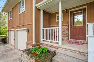 442 W Delhi Rd, Ann Arbor, MI 48103 - Photo 2