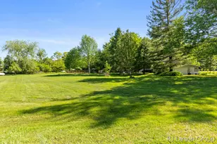 1027 Blue Star Hwy, South Haven, MI 49090 - Photo 4