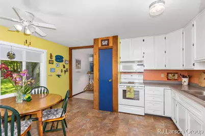 1027 Blue Star Highway, South Haven, MI 49090 - Photo 20