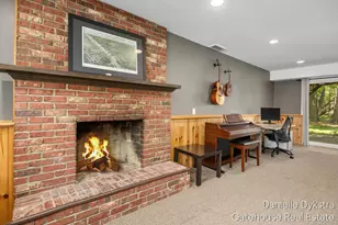 4063 Cambridge Dr, Hudsonville, MI 49426 - Photo 24