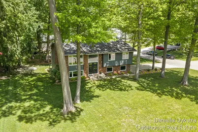 4063 Cambridge Drive, Hudsonville, MI 49426 - Photo 32