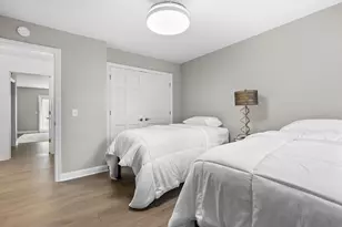 121 Pine Cove Cir, Kalamazoo, MI 49006 - Photo 22