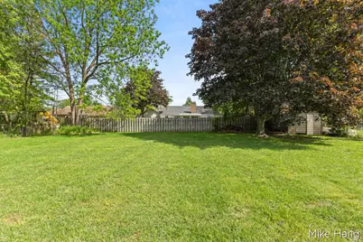 1649 Pembroke Street SE, Kentwood, MI 49508 - Photo 28