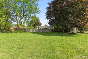 1649 Pembroke St SE, Kentwood, MI 49508 - Photo 28