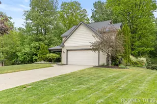 11576 Spruceview Dr, Allendale, MI 49401 - Photo 2