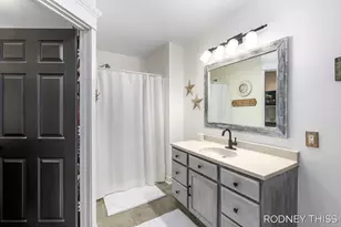 11576 Spruceview Dr, Allendale, MI 49401 - Photo 16