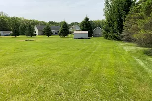 7715 Hidden Knoll Ct NE, Byron, MI 48418 - Photo 14