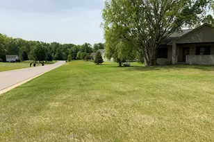 7715 Hidden Knoll Ct NE, Byron, MI 48418 - Photo 74