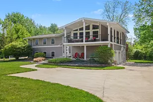 35 N Shore Dr, South Haven, MI 49090 - Photo 2