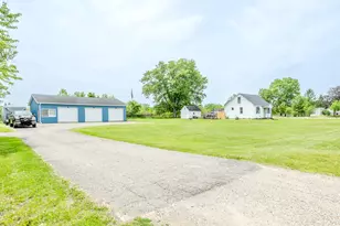 3156 W Lemon Creek Rd, Bridgman, MI 49106 - Photo 24