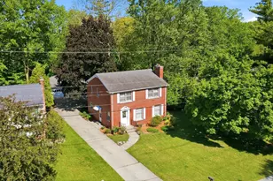 1905 Millbank St SE, Grand Rapids, MI 49508 - Photo 8