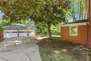 1905 Millbank St SE, Grand Rapids, MI 49508 - Photo 36