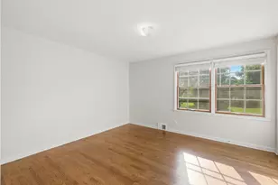 1905 Millbank St SE, Grand Rapids, MI 49508 - Photo 24