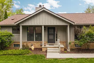 2224 Rivenoak Ct, Ann Arbor, MI 48103 - Photo 2