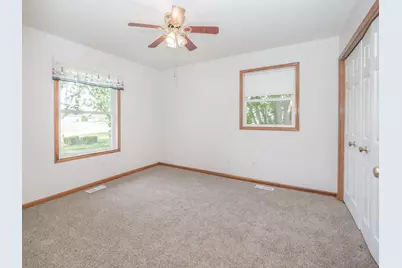 54163 Ridgeview Circle, Paw Paw, MI 49079 - Photo 16